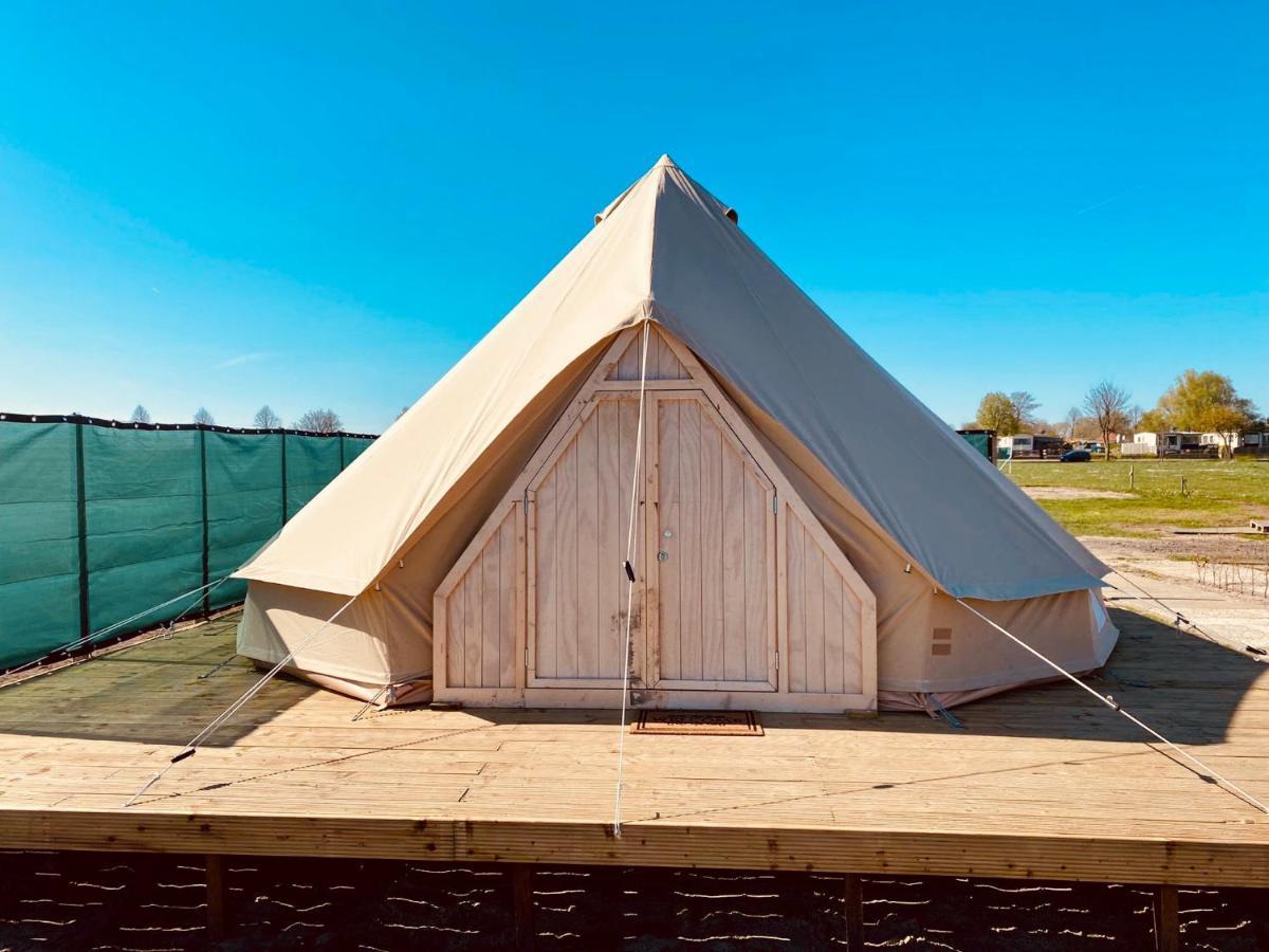 Bell Tent Heerewaarden Exterior foto